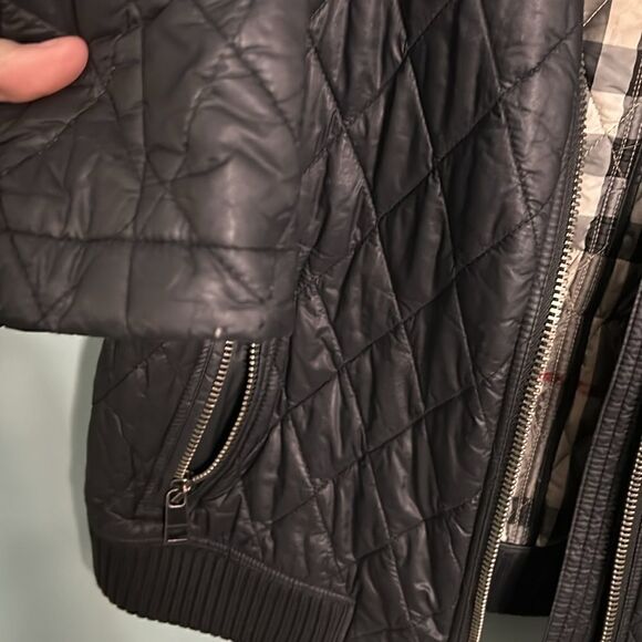 Burberry Quilted Moto Jacket Convertible - Picture 16 of 16